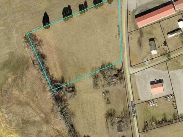 Land for sale in Russell Springs, Kentucky
