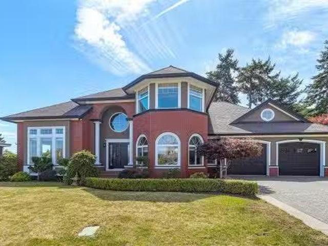 House for sale in Gordon Head, Saanich