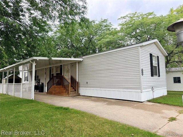 House for sale in Carrollton, Michigan