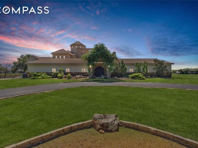 House for sale in Denton, Texas