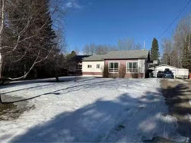 House for sale in Edson, Alberta