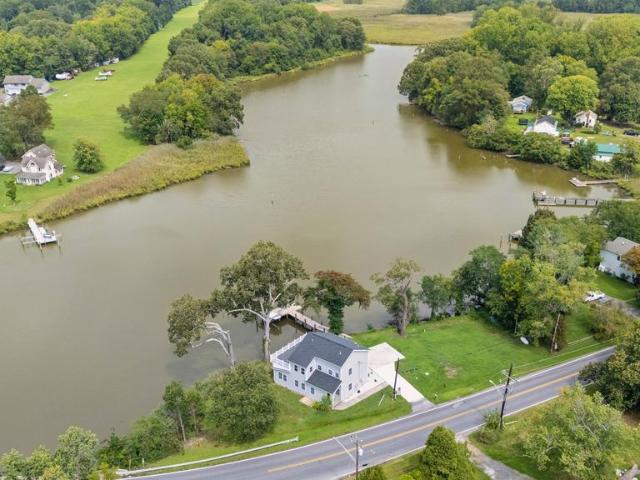 House for sale in Deale, Anne Arundel County