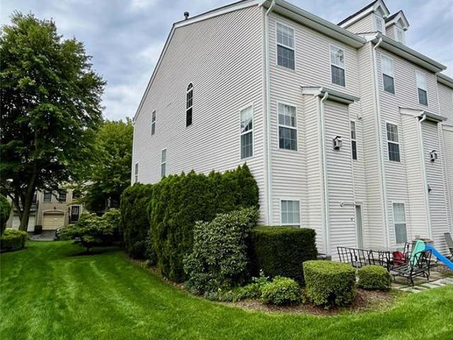 Townhouse for sale in Nutley, New Jersey