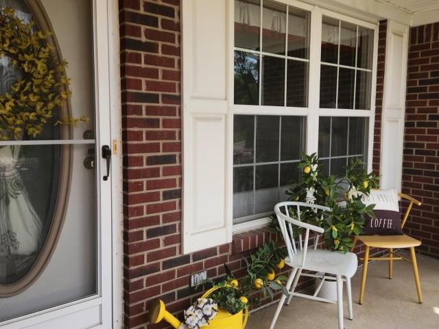 Condo for sale in Romeo