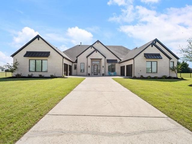 House for sale in Sunnyvale, Texas