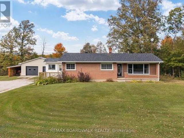 House for sale in Tay Valley, Eastern Ontario