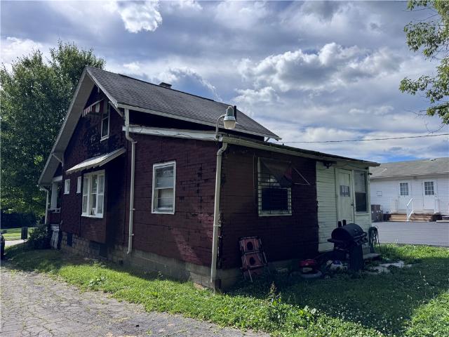 House for sale in Mercer, Pennsylvania