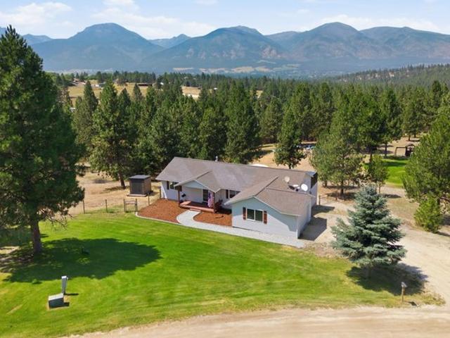 House for sale in Ravalli, Montana