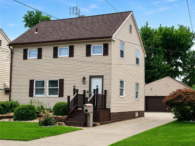 House for sale in Struthers, Ohio