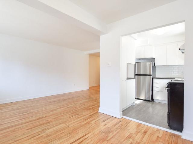 Apartment for rent in St. Leonard's, Quebec