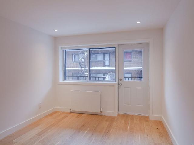 Apartment for rent in St. Leonard's, Quebec