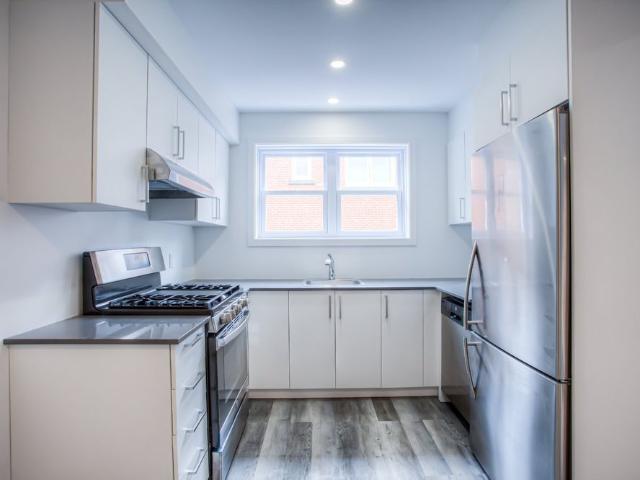 Apartment for rent in St. Leonard's, Quebec