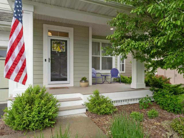 House for sale in Lakeville, Minnesota