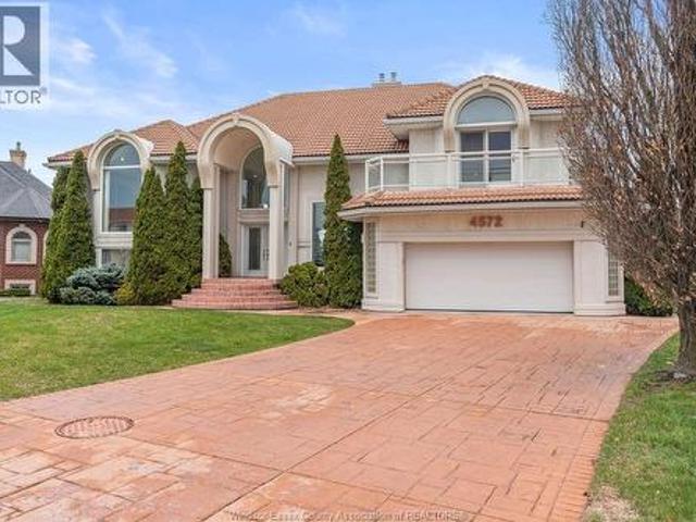 House for sale in Maidstone, Ontario