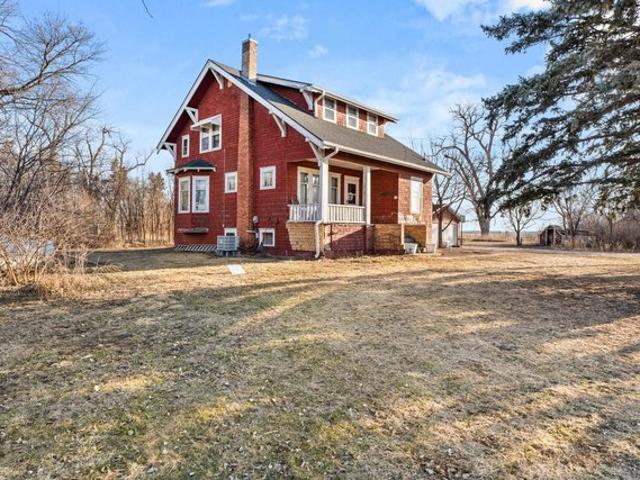 House for sale in Vermillion, South Dakota