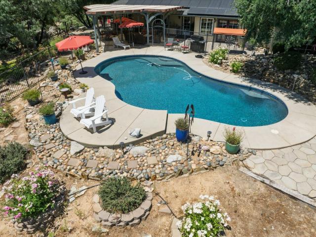 House for sale in Coarsegold