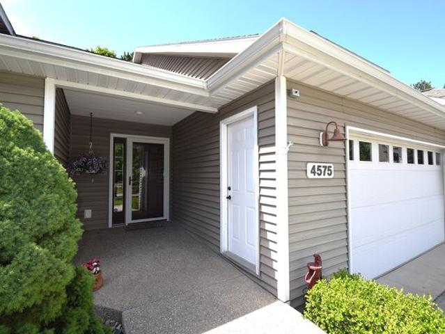 Condo for sale in Traverse City, Michigan