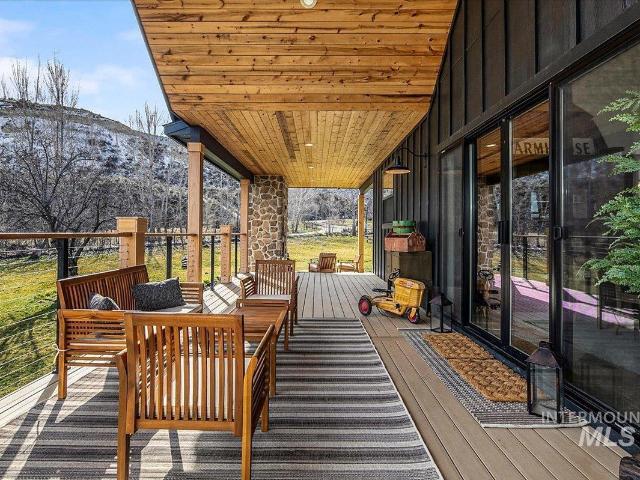 House for sale in Emmett, Gem County