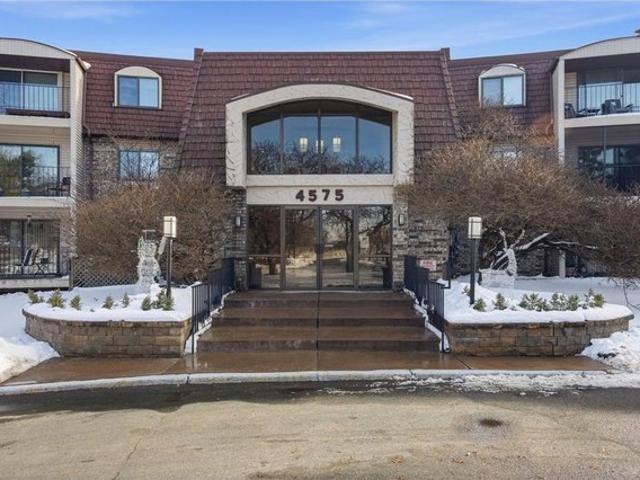 Condo for sale in Hennepin, Minnesota