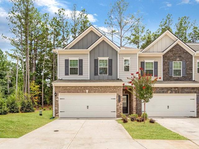 Townhouse for sale in Fultondale, Alabama