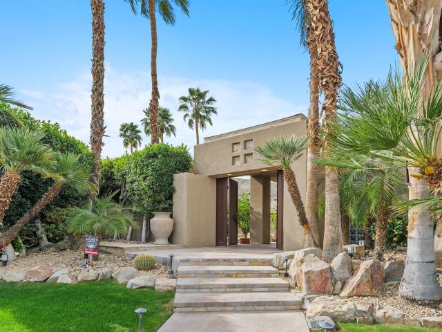 House for sale in Indian Wells, California