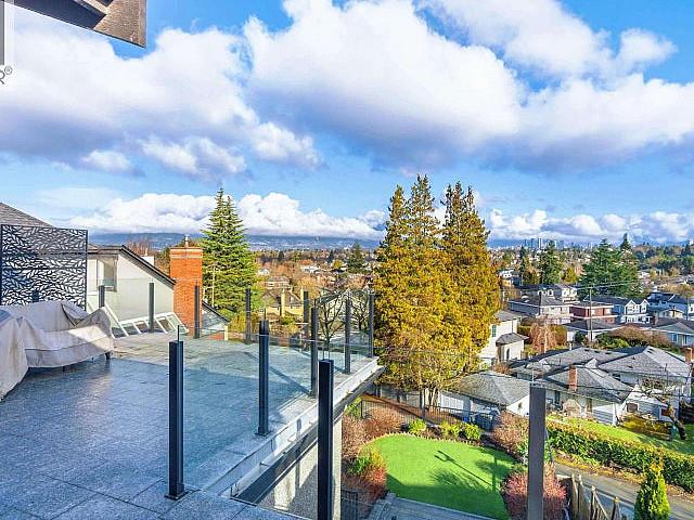 House for sale in Vancouver, British Columbia