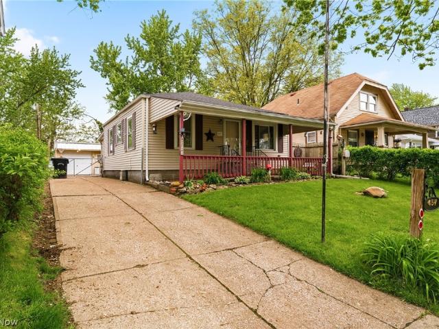 House for sale in Elyria, Ohio