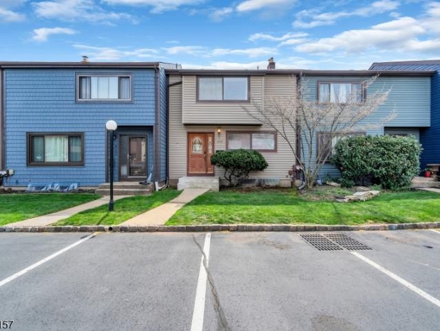 Townhouse for sale in Flagtown, New Jersey