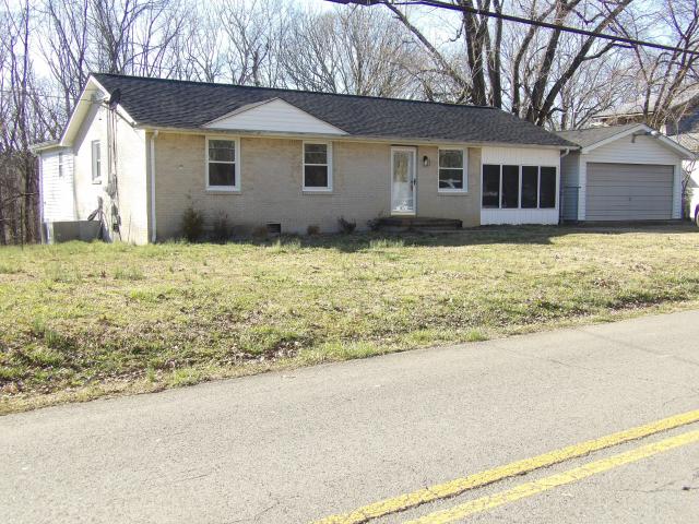 House for sale in Waverly