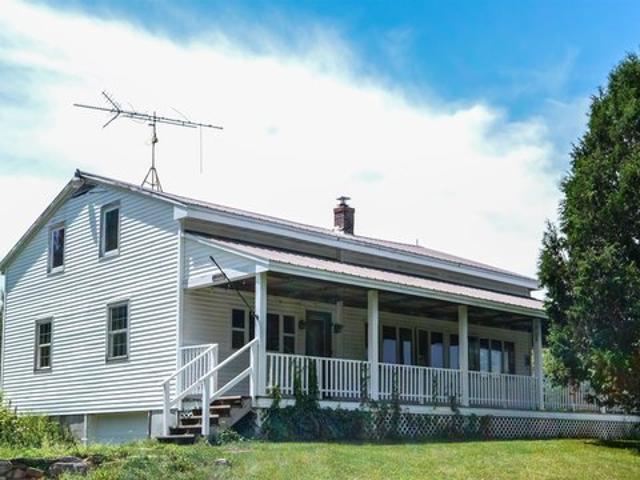 House for sale in Mount Holly, Vermont