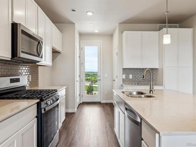 Townhouse for sale in Broomfield, Colorado
