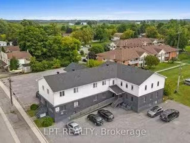 House for sale in Winchester, North Dundas