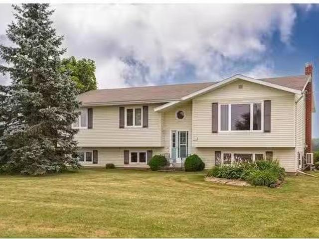 House for sale in Queens, Prince Edward Island