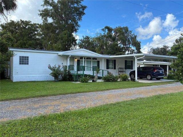 House for sale in Lake Panasoffkee, Florida