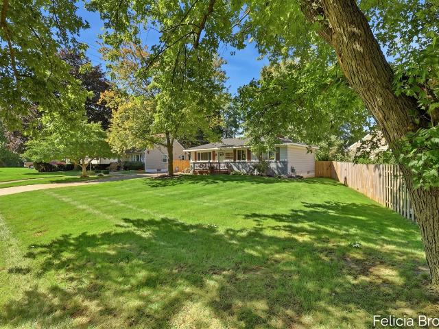 House for sale in Comstock Park, Michigan