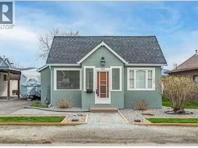 House for sale in Winfield, British Columbia