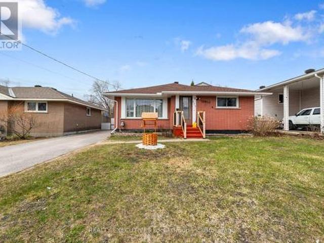 House for sale in North Bay, Ontario