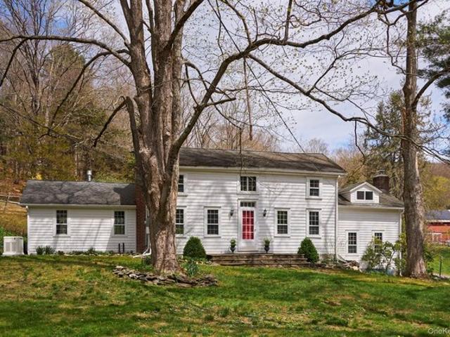 House for sale in Rhinebeck, New York