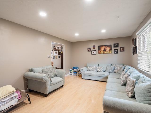 House for sale in Cortland, Ohio