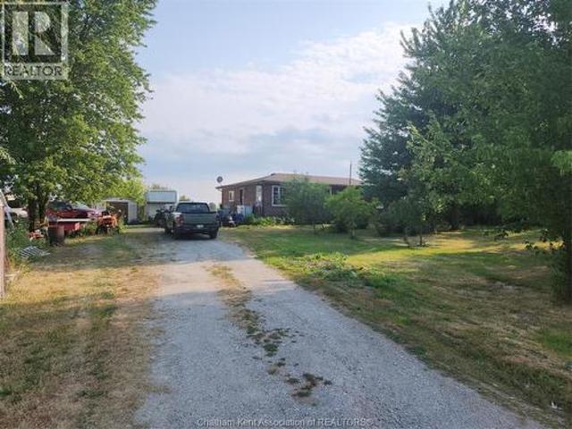 House for sale in St. Clair, Ontario