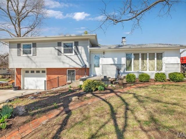 House for sale in Cottage Hills, Illinois