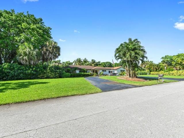 House for sale in Coconut Creek, Florida