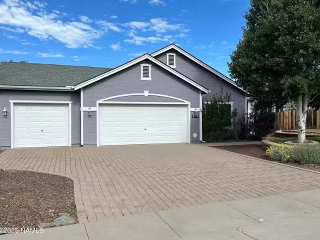House for sale in Flagstaff