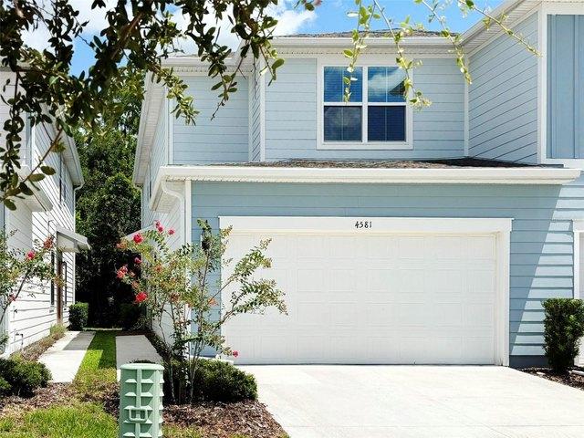 Townhouse for sale in Kissimmee, Florida