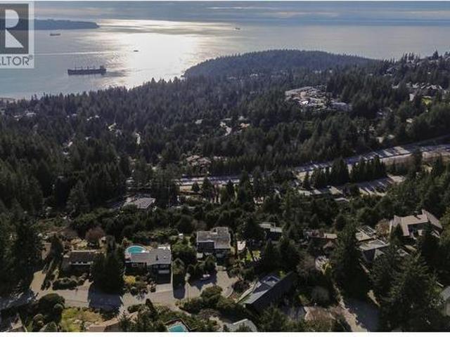 House for sale in West Vancouver, British Columbia