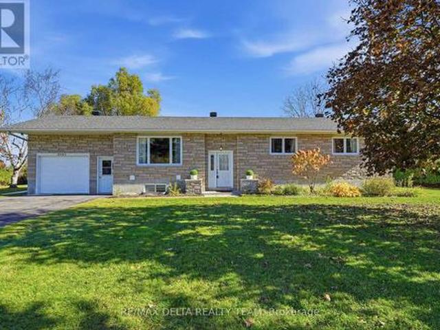 House for sale in Osgoode, Ottawa