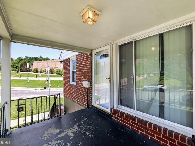 House for sale in Gibsonton, Maryland