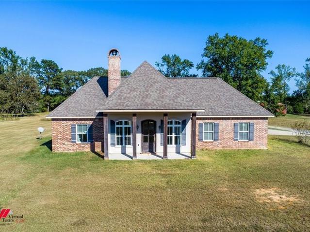 House for sale in Coushatta, Louisiana