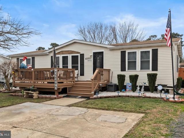 House for sale in California, Maryland