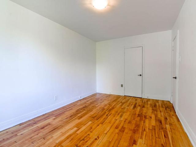 Apartment for rent in St. Leonard's, Quebec
